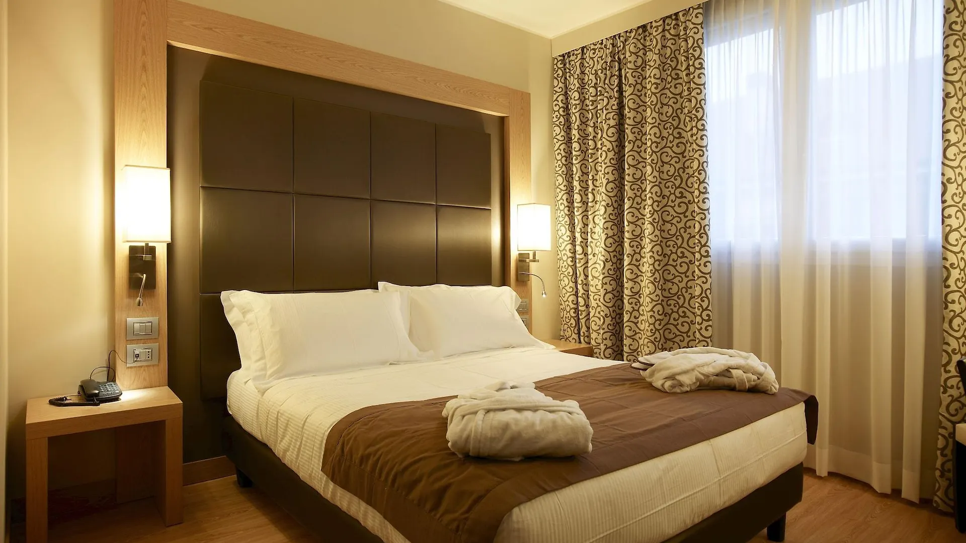 Virginia Palace Hotel Garbagnate Milanese