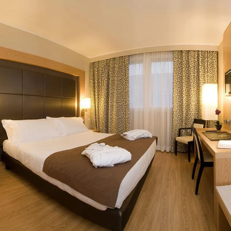 Virginia Palace Hotel Garbagnate Milanese